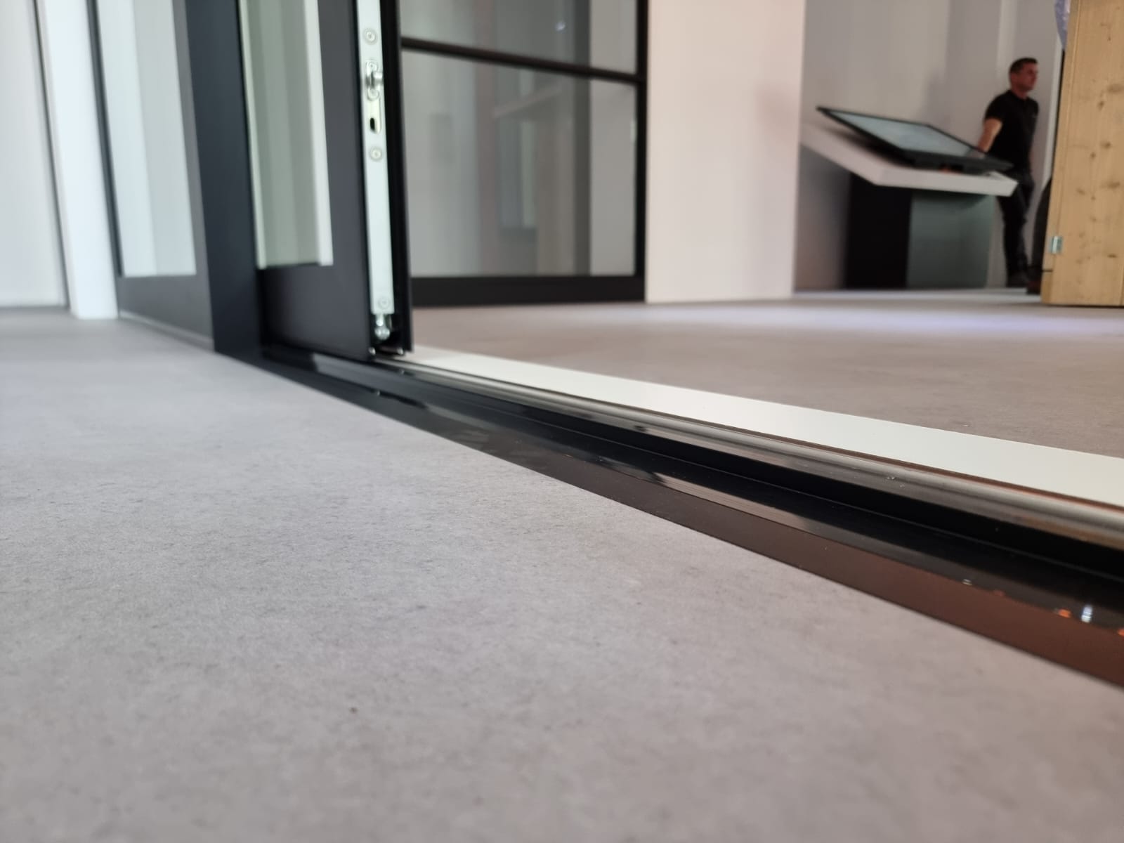 Lift and Slide Sliding Door Technology